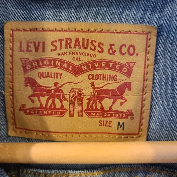 Levis Jacket Women‎ Medium Blue Denim Jean Trucker Dark Wash Faded Retro Ladies - Picture 5 of 6